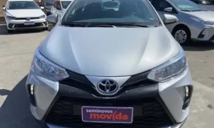 Toyota yaris yaris 1.5 xl plus connect cvt