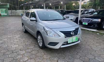 Nissan versa unico dono!!