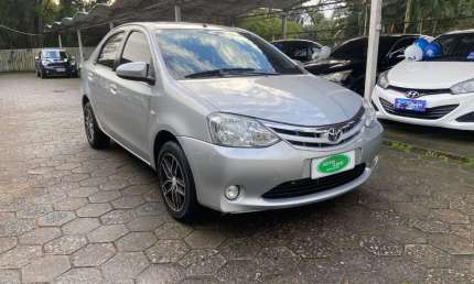 Toyota etios lindo!