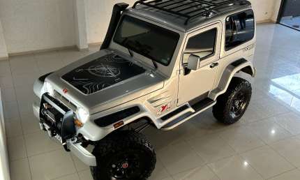 Troller t4 4x4 super equipado, pneus novos, guincho, lift de suspensão, super equipado, super conser