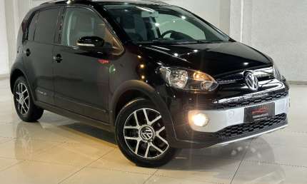 Vw up cross imotion, completo, baixo km, super conservado, pneus novos