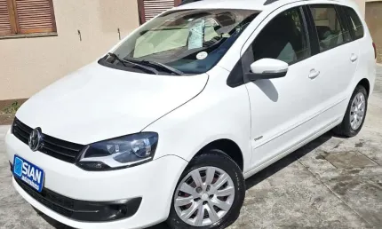 Volkswagen spacefox 1.6 8v trend totalflex 4p 2012