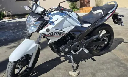 Yamaha ys 250 fazer fazer l. edition blueflex 2015