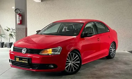 Volkswagen jetta 2.0 tsi highline 211cv gasolina 4p tiptronic 2014