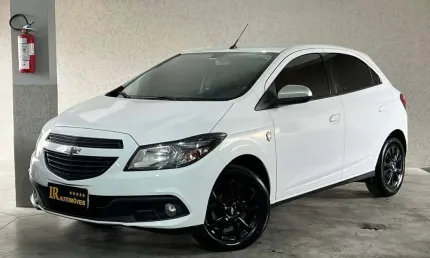Chevrolet onix 1.0mt sel 2015