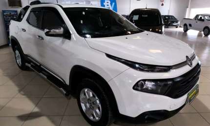 Fiat toro endurance 1.8 16v flex aut. - branca - 2018/2019