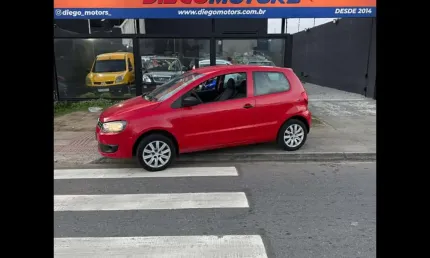 Volkswagen fox 1.0 8v (g2) 2p 2013