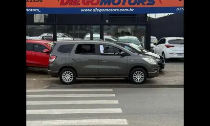 Chevrolet spin 1.8at lt 2013