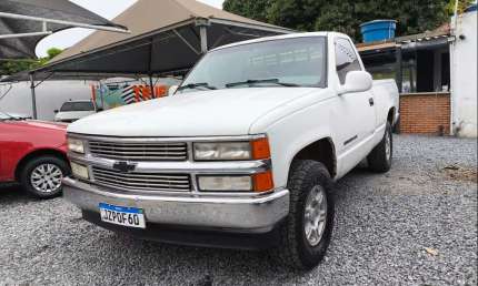 Chevrolet silverado pick-up dlx 4.2 tb 2p 1997