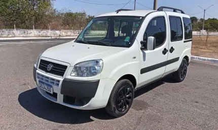 Fiat doblo essence 1.8 flex 16v 7l 2018