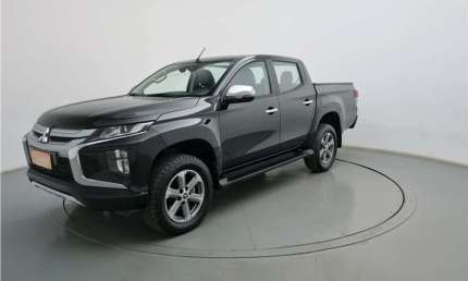 Mitsubishi l200 triton 2022 2.4 16v turbo diesel sport hpe cd 4p 4x4 automático