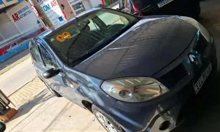 Renault sandero 1.0 authentique 16v flex 4p manual