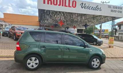Nissan livina 1.8 s 16v flex 4p automático