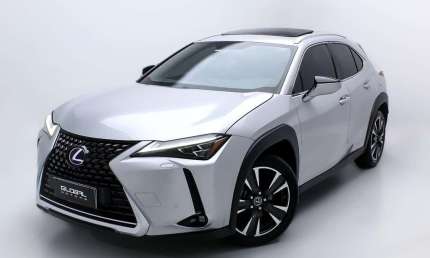 Lexus ux250h luxury 2019