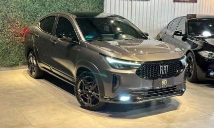 Fiat fastback turbo 270 2023