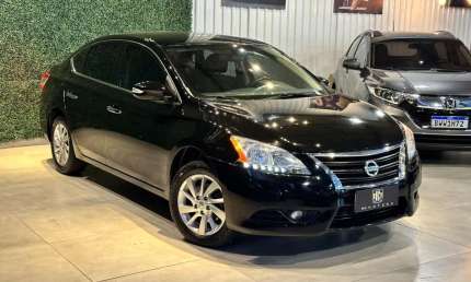 Nissan sentra 20s 2015