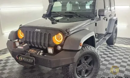 Jeep wrangler 3.6 unlimited sport 4x4 v6 gasolina 4p automático