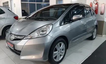 Honda fit ex 1.5 automático cvt flex ano 2014 ipva 2025 pago completo 