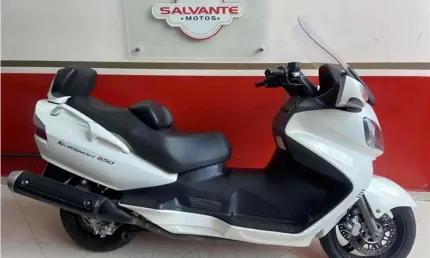 Suzuki burgman 650 2011