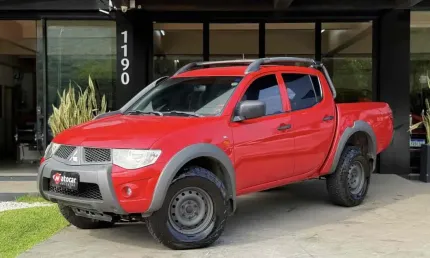 Mitsubishi l200 savana 2013 3.2 4x4 16v turbo intercooler diesel 4p manual