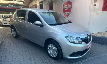 Renault/sandero authentique