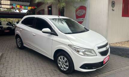 Chevrolet onix lt 1.0