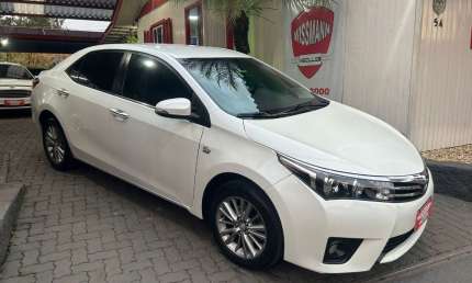 Corolla altis