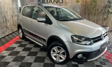 Vw - volkswagen crossfox 1.6 mi total flex 8v 5p 2011 flex