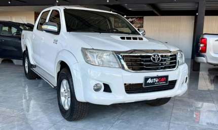 Toyota hilux /  cd4x4 srv - branca - 2015/2015