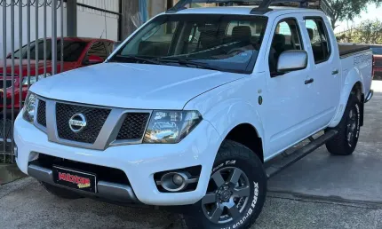 Nissan frontier le 2013 diesel 4x4
