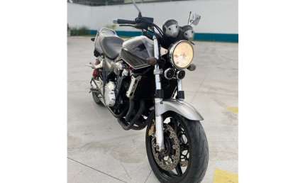 Honda cb1300 super four 2008