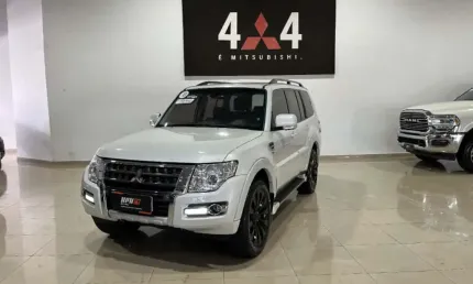 Mitsubishi pajero full 3.8 hpe 4x4 v6 24v gasolina 4p automático