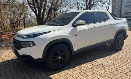 Fiat toro 2.0 16v turbo diesel endurance 4wd at9