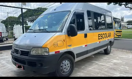 Ducato minibus 2.3 20 lugares