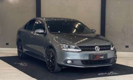 Volkswagen jetta 2.0 2014