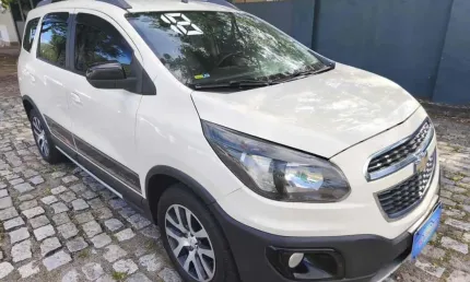 Chevrolet spin 2018 1.8 activ 8v flex 4p automático