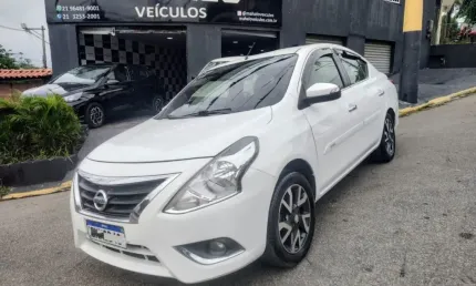 Nissan versa sl 1.6 automático ( valor real )