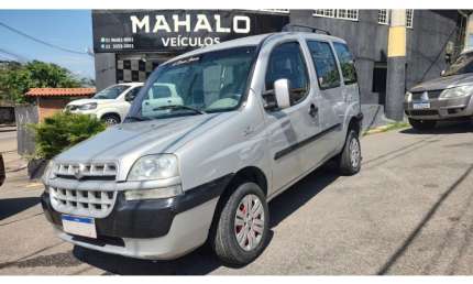 Fiat doblo 1.8 com gnv 8 lugares