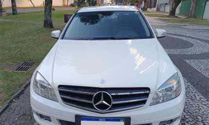 Veiculo pra quem procura carro esportivo e que chame atenção.