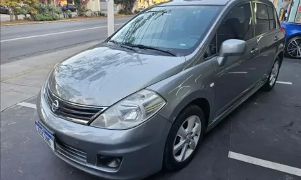Nissan tiida 1.8 sl 16v - 2012/2013