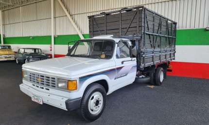 D-40 custom turbo. linda camioneta. analiso trocas!