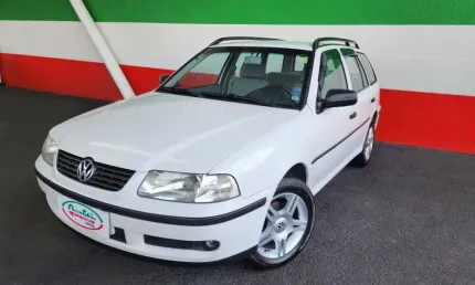 Parati 1.8 mi completa. lindo carro!