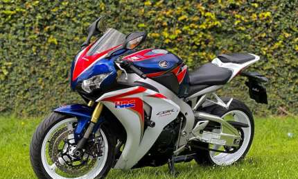 Honda cbr 1000rr 2011