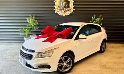 Chevrolet cruze lt hb 2016