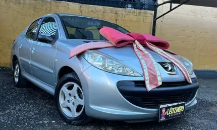 Peugeot 207 1.4 flex manual completo 2012