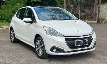 Peugeot 208 griffe 1.6 aut 2017