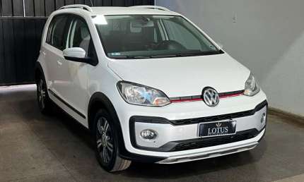Volkswagen up cross mdv 2018