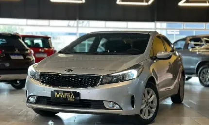 Kia cerato sx4 impecável