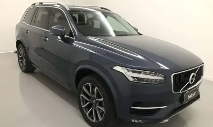 Xc90 t6 momentum awd 