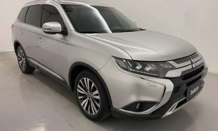 Outlander hpe-s 2.2 dies aut